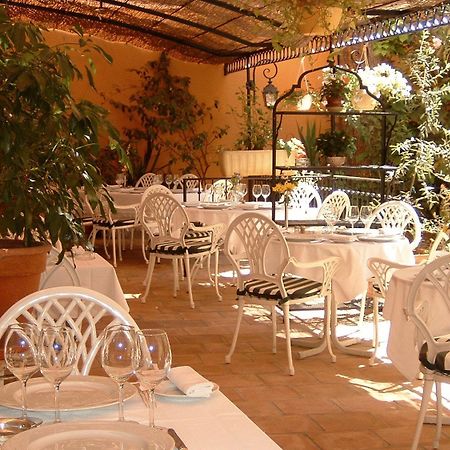 Hotel Moderne Et Pigeon Limoux Zewnętrze zdjęcie
