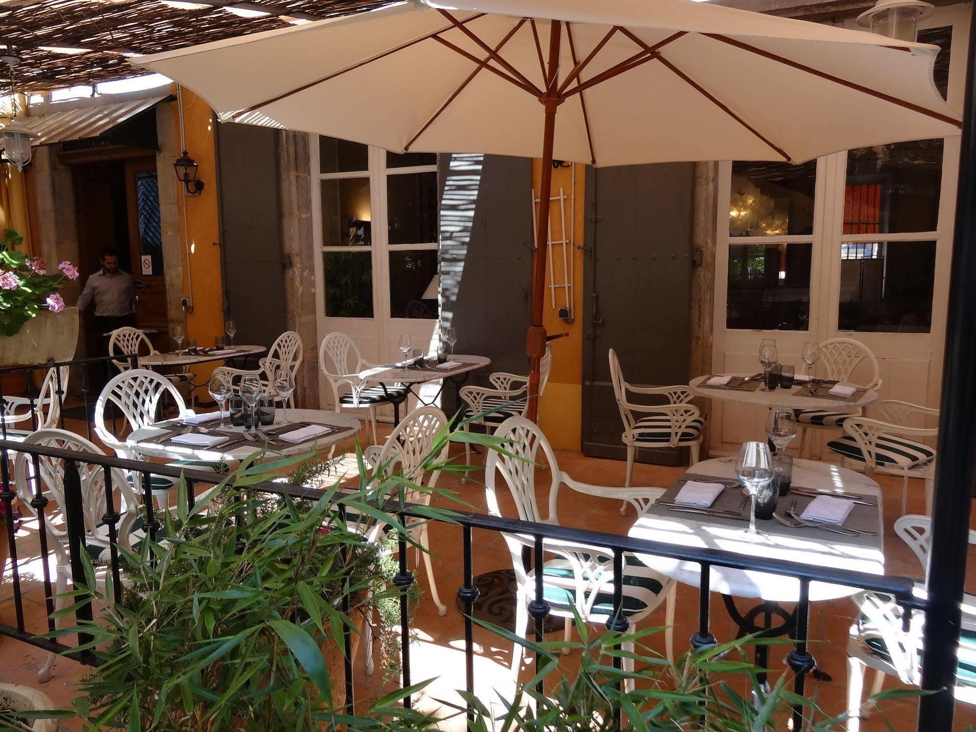 Hotel Moderne Et Pigeon Limoux Zewnętrze zdjęcie
